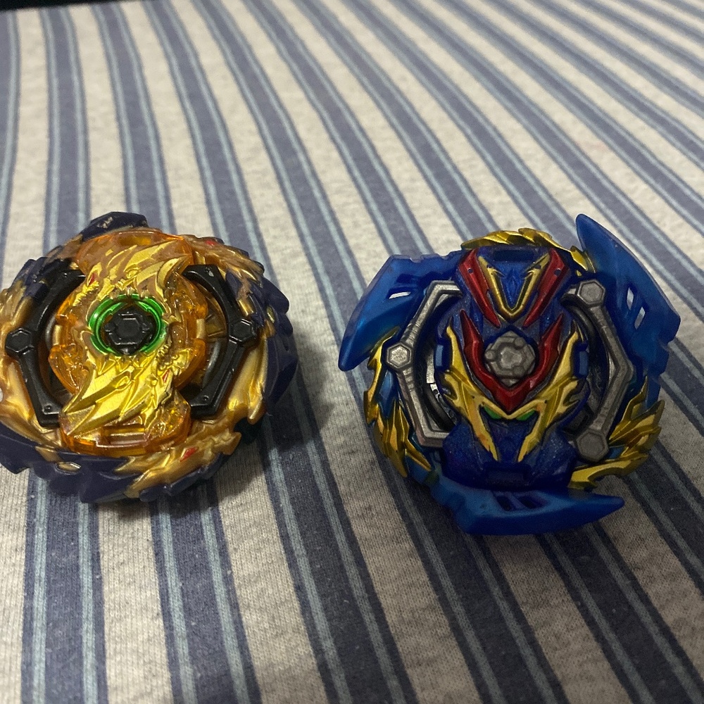 Sword valtryek and wizard fafnir